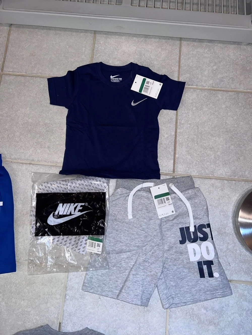 Kids Nike short/shirt set youth large 11/12T
